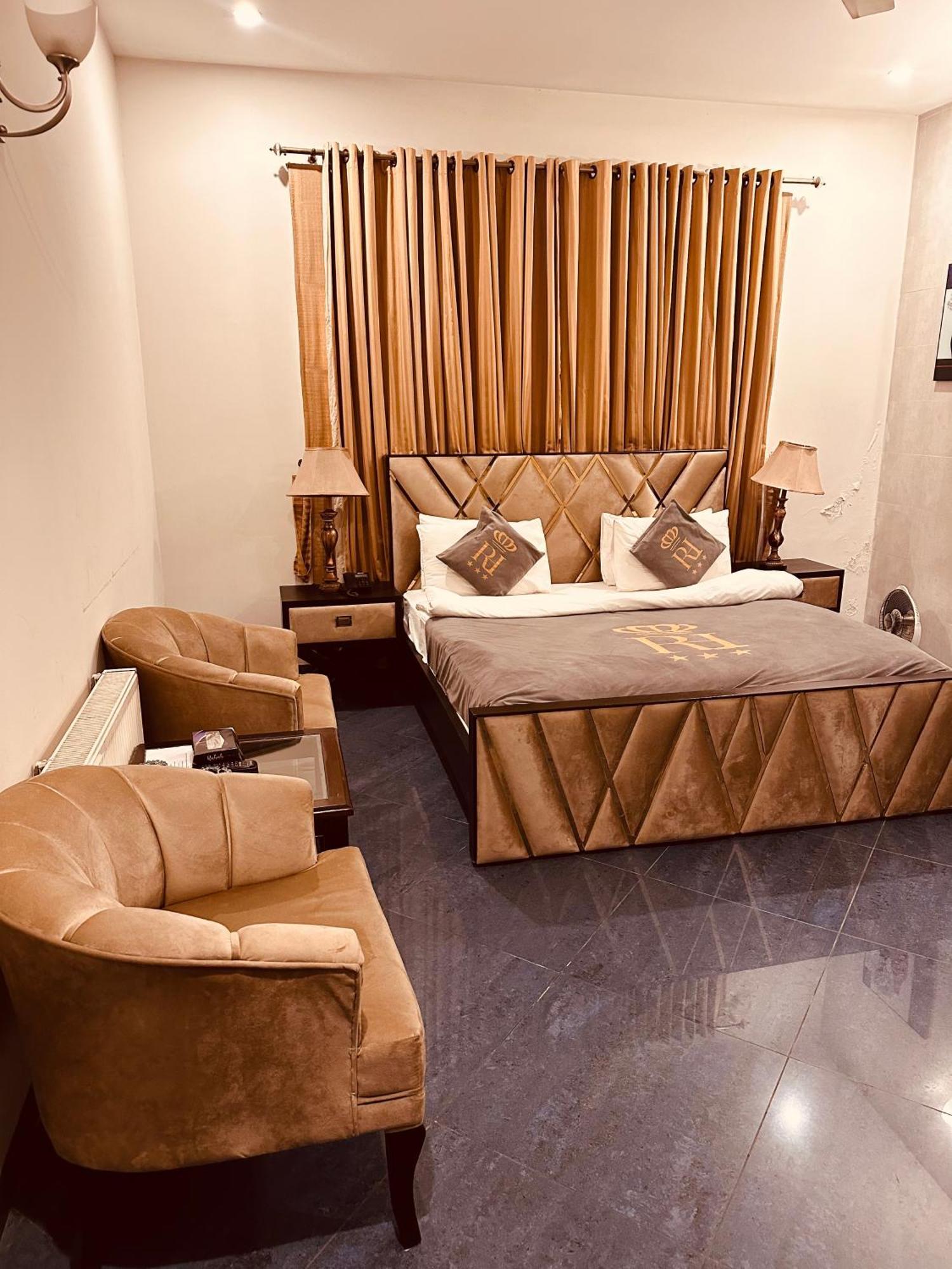 Reina Boutique Hotel - G9 İslamabad Dış mekan fotoğraf