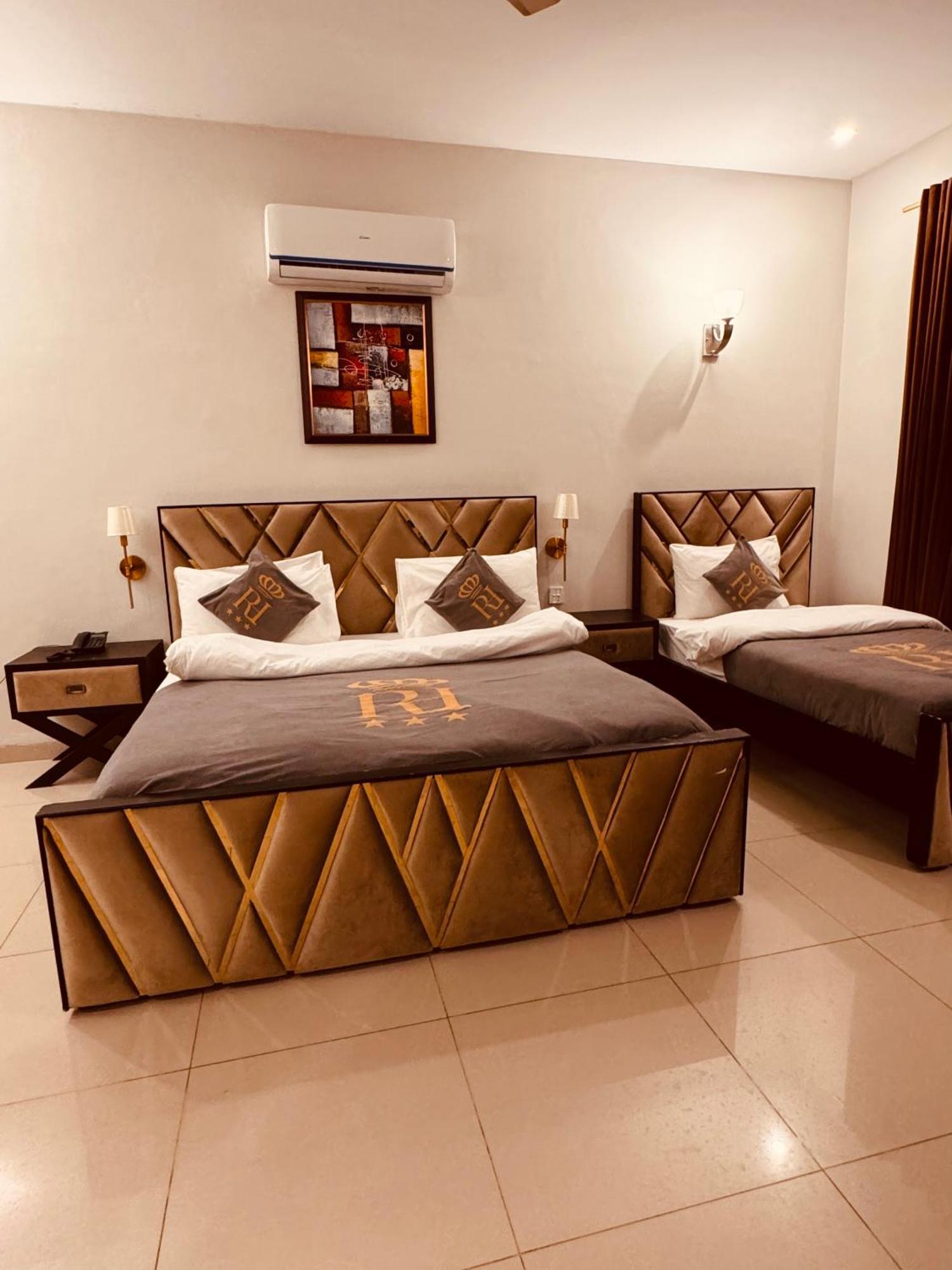 Reina Boutique Hotel - G9 İslamabad Dış mekan fotoğraf